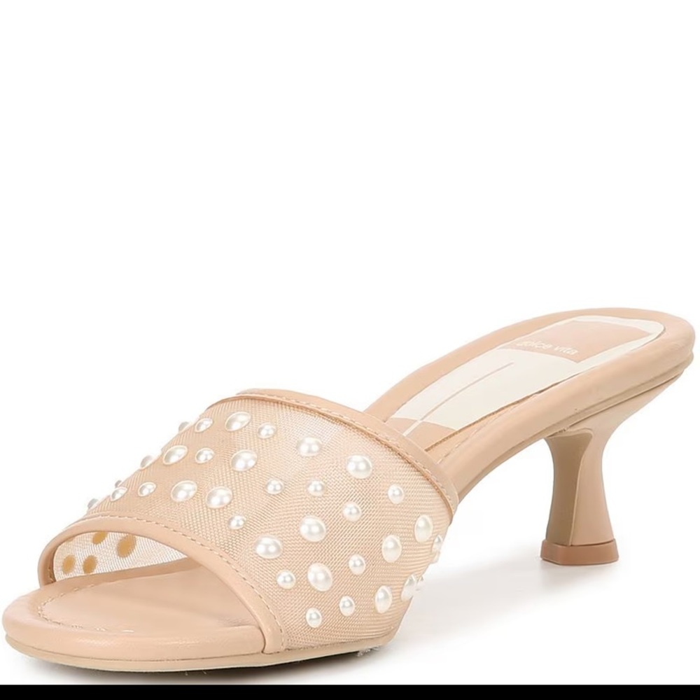 Pearl mesh strapless sandals in blush
